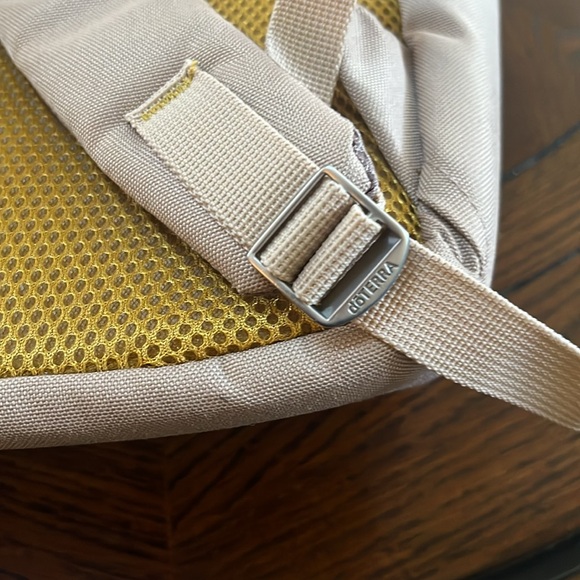 DoTerra branded backpack - Picture 9 of 13